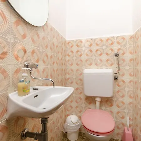 Majda Apartment *